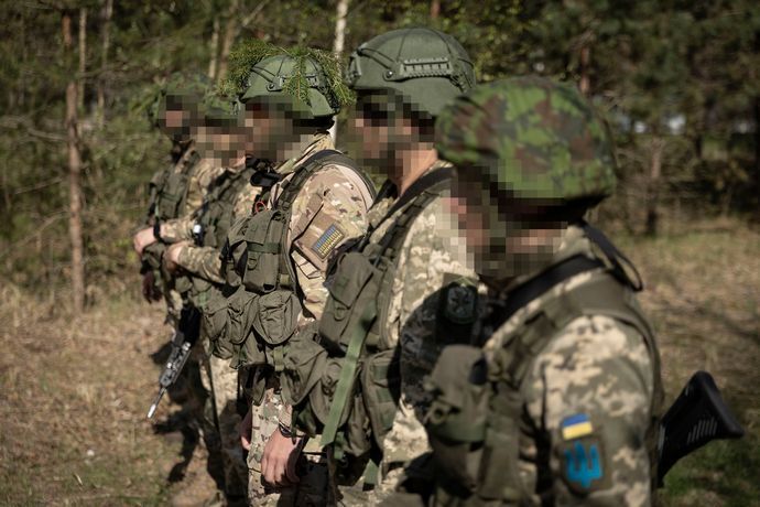 ウクライナ軍、志願者が殺到し兵力は70万人に増加…ロシア軍の兵力は36万9千人！