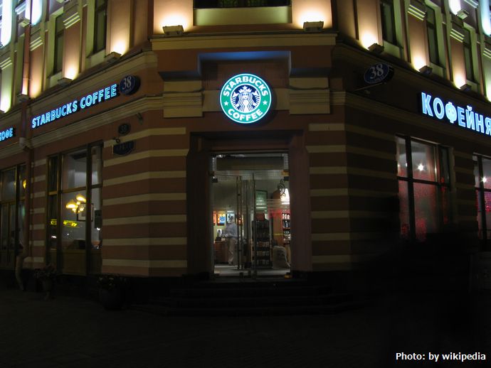 Starbucks_на_Арбате