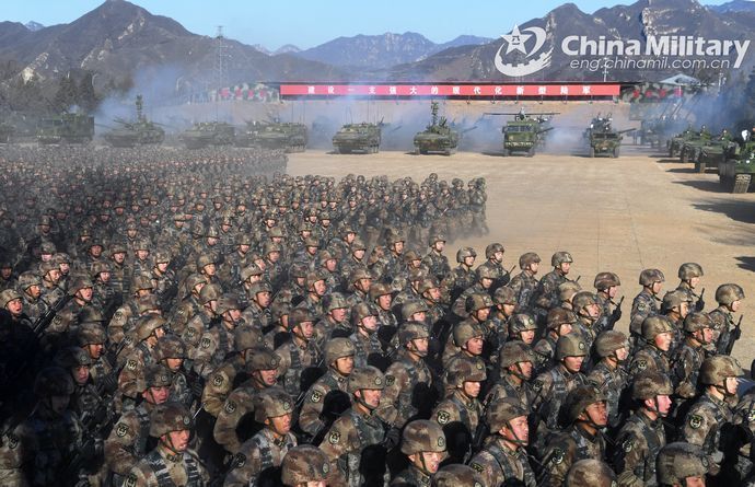 中国、学生に軍事訓練を義務付けへ…実弾や戦車を使った演習を重ねる大学も！