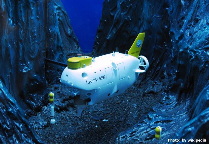 世界で10隻しかない有人潜水船「しんかい6500」の寿命は約5年…現状は後継船を作れない深刻事情！