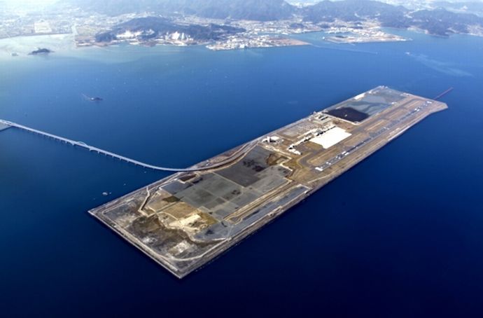 北九州空港の滑走路を3000メートルに延伸へ…大型貨物機の運航が可能！