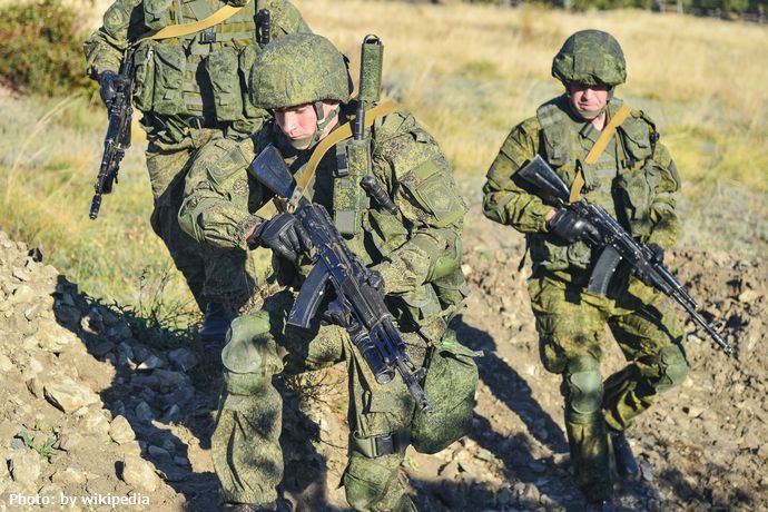 ロシア軍、大半が訓練不足の素人兵士か、作戦は歩兵中心か…英国防省分析！