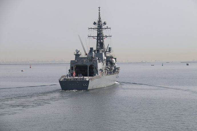 自衛隊の艦艇が台湾海峡を通過…中国外務省は日本側に強く抗議！