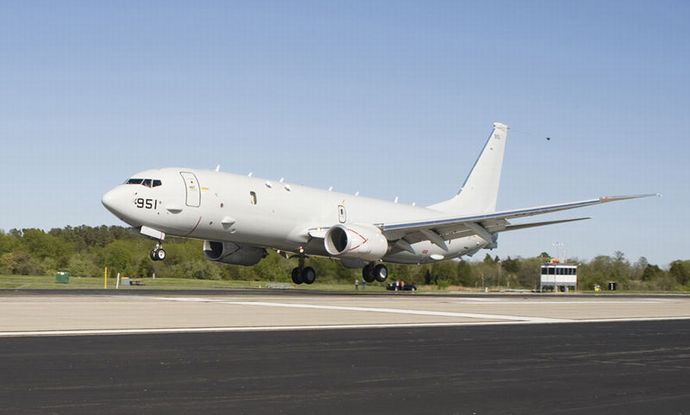 800px-P_8A_touches_down_at_Pax_River