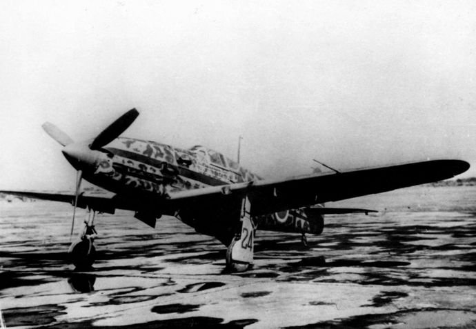 Kawasaki_Ki-61_Hien_front_view