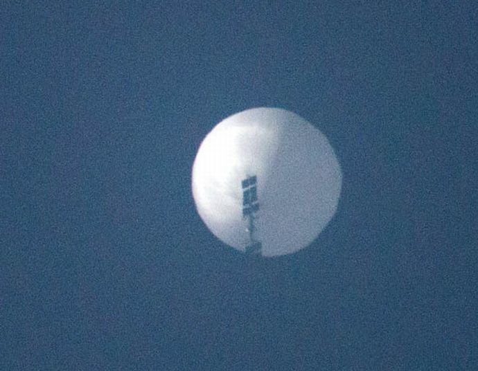 米本土上空とは別の中国偵察気球が中南米上空を飛行…米国防総省発表！