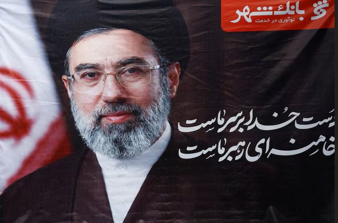 イランの最高指導者モジタバ師が意識不明、意思決定に関与できない状態…英紙報道！