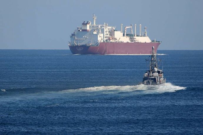 イラン、フィリピン船舶のホルムズ海峡航行を許可…両国外相が電話会談！