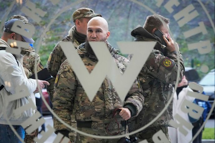 ロシア軍事会社ワグネル、ウクライナ戦闘参加の元囚人5000人超を釈放…契約満了で！