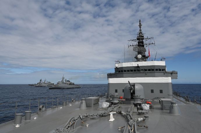 令和7年は日ブラジル外交関係樹立130周年…海自遠洋練習航海部隊がブラジル海軍と親善訓練を実施！