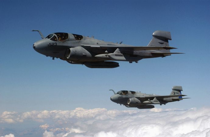 EA-6B_Prowlers_supporting_Northern_Watch