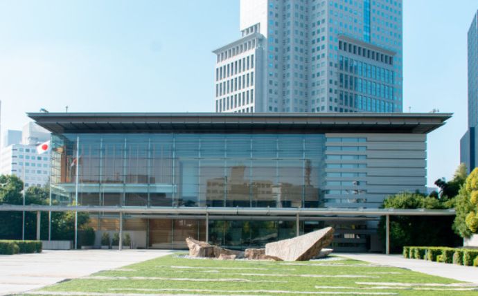 政府、経済安全保障の新機関創設を検討…情報収集・分析能力の強化！