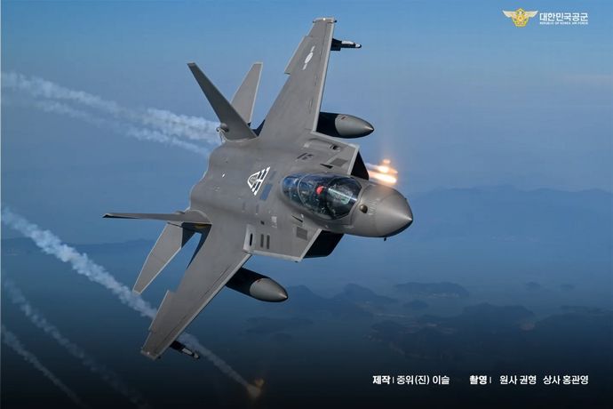 「これ、ステルス機なんですか？」…韓国初のオリジナル戦闘機KF-21！