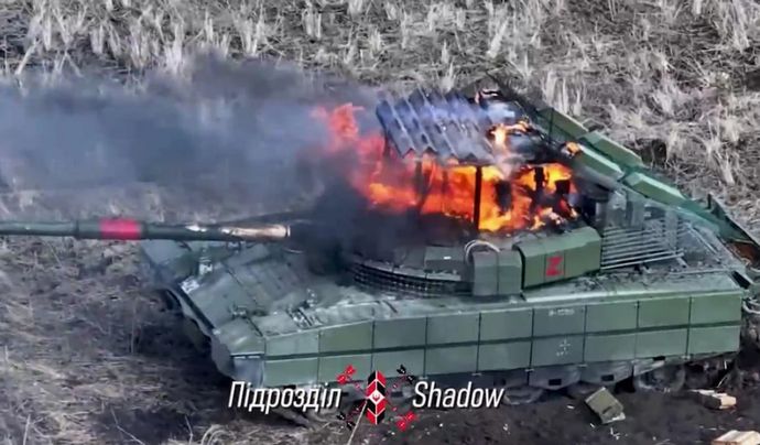 ロシア軍兵士の死傷者、昨年約43万人を記録…23年(約25万人)より大幅増と英国防省！