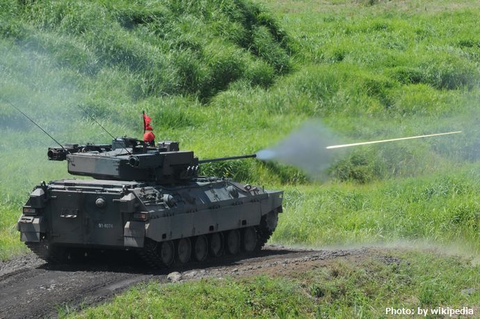 最後だったの? 陸自総火演では見納め89式装甲戦闘車のミサイル発射！