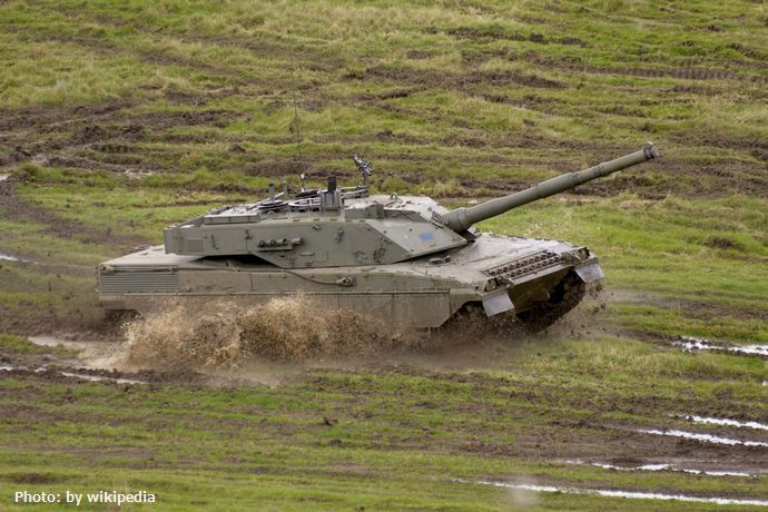 Italian_Army_Ariete_main_battle_tank