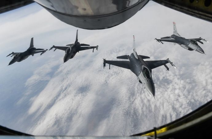 ロシア軍に勝利を収めるには複数の「飛行中隊」が必要…ウクライナ空軍が戦闘機供与の声を強める！