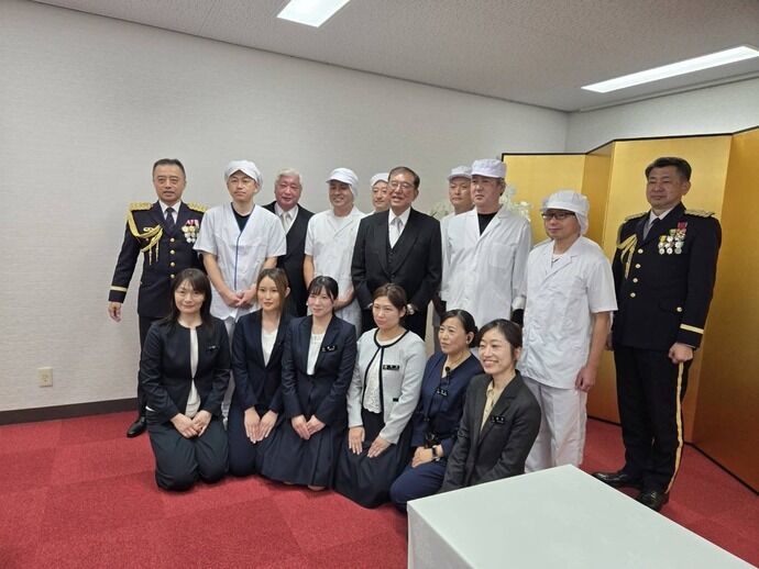 石破首相がXに投稿した写真に中国ネットざわつく「間違いなく男尊女卑」「国連がまた大騒ぎするぞ」！