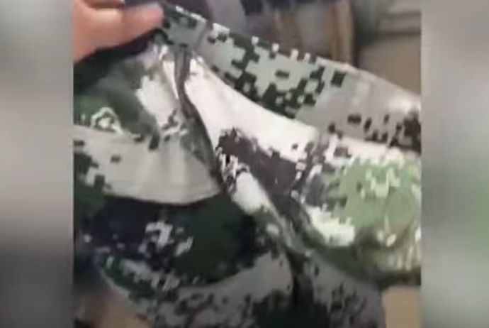 「パンツも見えてしまう」中国で軍事訓練用の服がスケスケ…女子学生から訓練服の品質に不満の声！