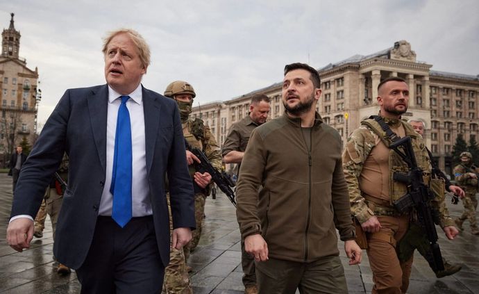 ゼレンスキー大統領、岸田首相のウクライナ訪問を招請！