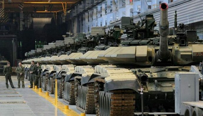 ロシアの戦時経済に亀裂、新兵の入隊奨励金を削減する自治体も！