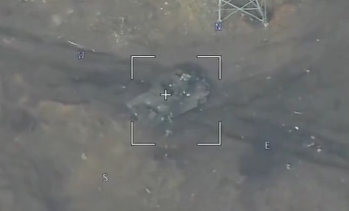 M1A1SAエイブラムス戦車がT-72戦車にやられる動画？…ロシア国防省が公開！