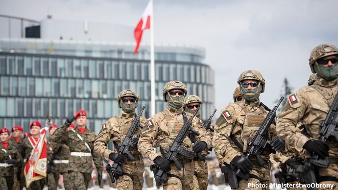 ポーランド首相、NATO第4条に基づき協議の要請を検討…ミサイル着弾し国民死亡を受け！