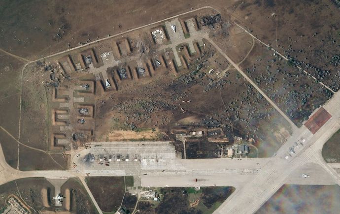 「全目標を破壊した」…ウクライナ空軍司令官がクリミア半島西部のサキ航空基地を攻撃と投稿！