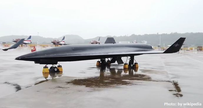 中国軍が音速の3倍速い高高度無人偵察機「WZ-8」部隊を設立…空軍基地に配備！
