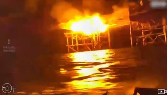 海上無人機「シー・ベビー」が猛威…ウクライナがロシアの黒海ガス採掘施設を襲撃、大爆発の映像公開！
