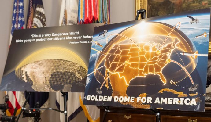 トランプ米大統領、次世代ミサイル防衛システム「ゴールデン・ドーム」を発表、宇宙空間に迎撃装置を配備…任期終了までに完成！