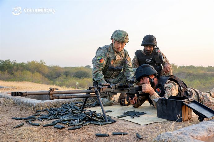 中国軍とパキスタン軍の対テロ合同訓練「ウォーリアーIX」が終了！