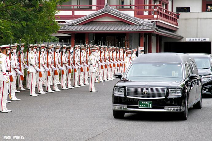 安倍元首相の家族葬に「自衛隊の儀仗隊」派遣…戦後初めての事例に「やりたい放題」「完全に私物化」と憤激の声！