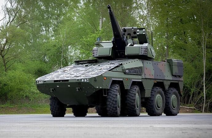 ドイツ連邦軍、ゲパルト対空戦車の後継車両を大量導入…30mmリボルバーカノン搭載の装輪装甲車ボクサー！