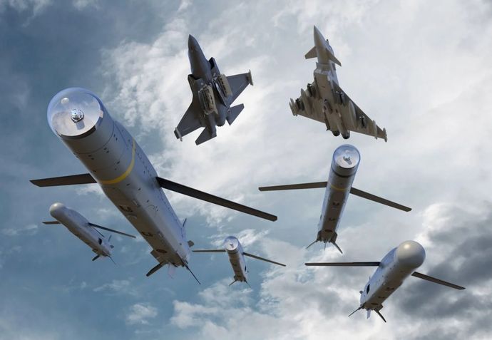 英国、日本にミサイル型の新兵器「スピアEW」の購入を打診…敵国の防空レーダーを妨害！