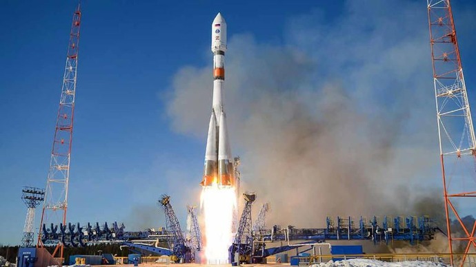 ロシアが「ソユーズ2.1a」ロケットを打ち上げ…詳細非公表の宇宙機を軌道投入！