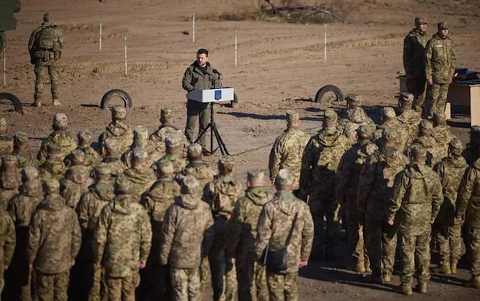 ウクライナ軍、NATO式軍団制指揮構造に移行…1個軍団あたり兵力6～8万人！