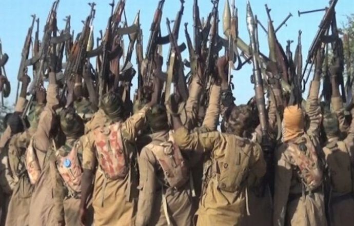 アフリカ西部ブルキナファソで170人「処刑」…武装集団が三つの村を襲撃し！