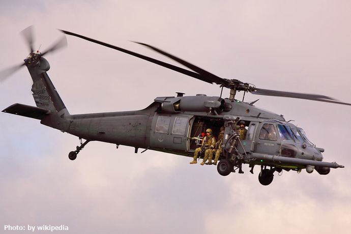 HH60_Pave_Hawk_-_American_Air_Day_Duxford_(7125012961)