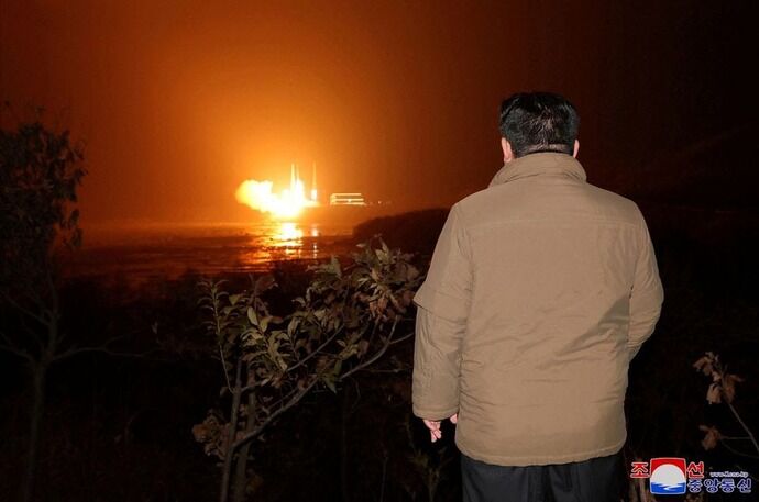 北朝鮮「衛星運用に対する干渉なら宣戦布告と見なす」！