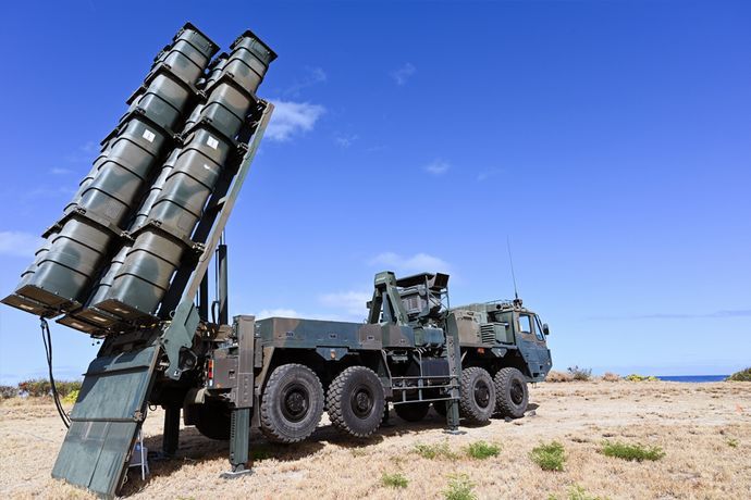 防衛省、初の反撃ミサイル「12式地対艦誘導弾能力向上型」を熊本の陸自健軍駐屯地に配備すると発表…南西地域の防衛強化！