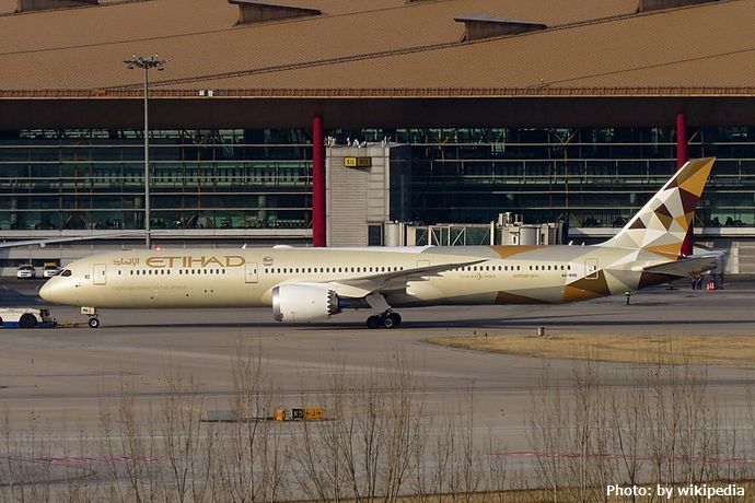 ボーイング旅客機、今度は車輪2個が爆発…オーストラリアで離陸中に事故！