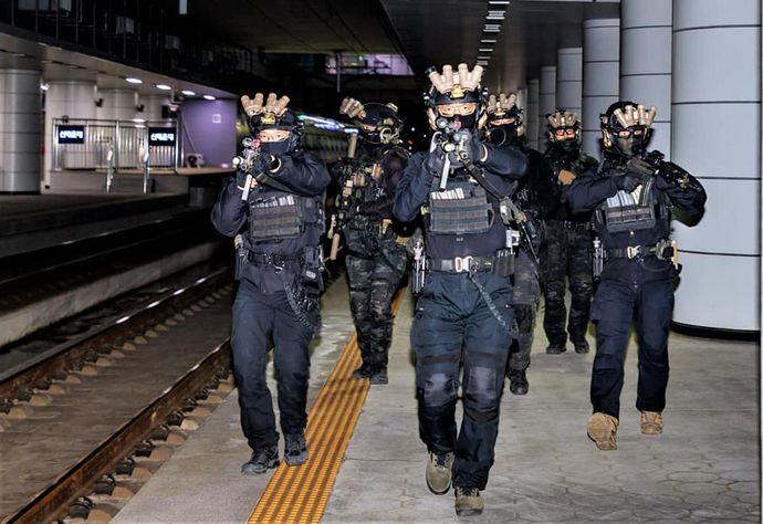 韓国警察、尹大統領の拘束を再度妨害なら警護処職員の逮捕検討…特殊部隊投入も検討！