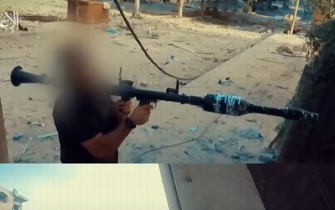 ハマス戦闘員の攻撃動画…無反動砲は初めて見た！
