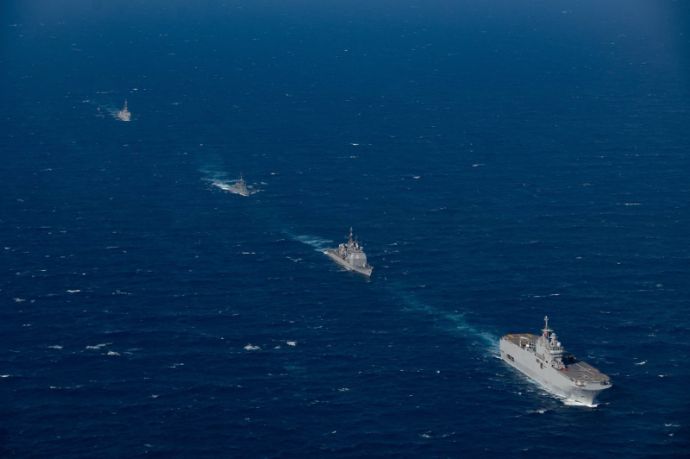 カリブ海でフランス海軍強襲揚陸艦「ミストラル」とコロンビア海軍が二国間演習を実施！