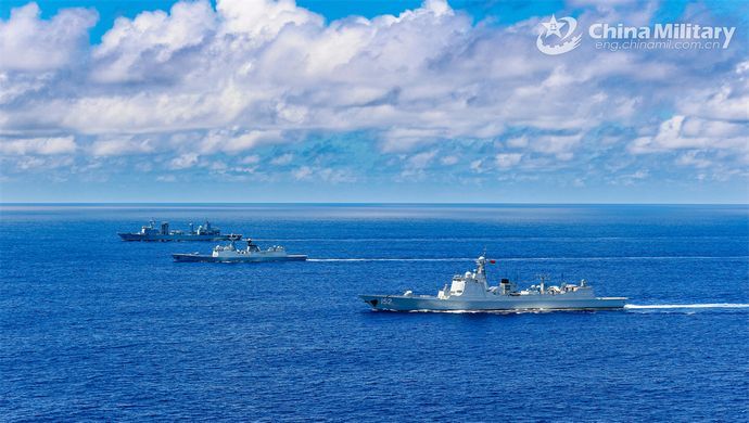 中国軍艦が台湾周辺に100隻近く展開（反習近平派の陸軍とミサイル軍は参加拒否？）…演習実施の判断は「中国次第」！
