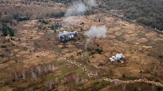 要衝バフムートは塹壕戦、ロシア軍は「捨て石」の囚人兵が夜襲…ウクライナ兵が証言！