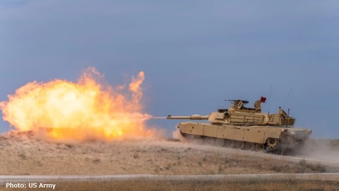 米陸軍第116騎兵連隊のM1A2 SEPv2エイブラムス戦車が実弾射撃訓練を実施！