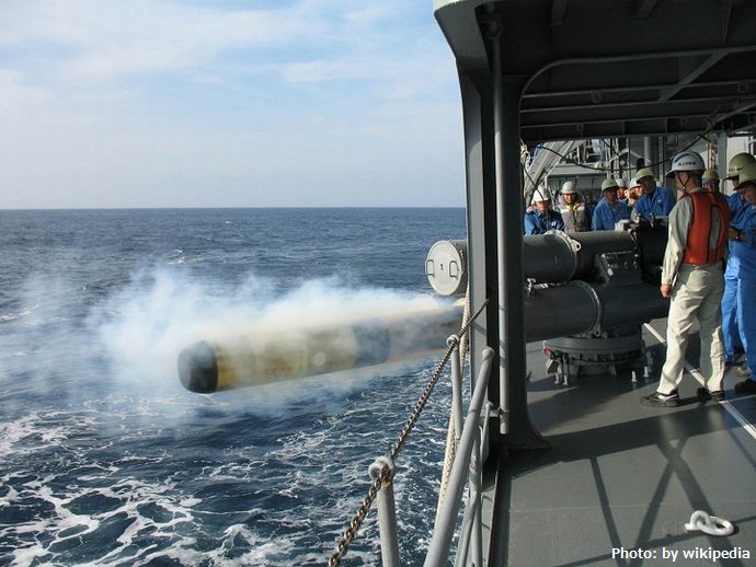 護衛艦の防御力大幅アップ？…防衛省が「魚雷を撃破する魚雷」開発へ！