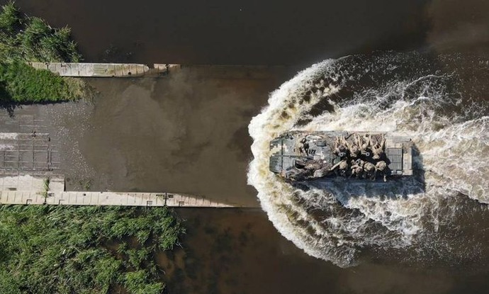 ウクライナ軍がドニプロ川東岸への渡河作戦成功か…イギリスで半年訓練の約1000人(特殊部隊含む)を投入！